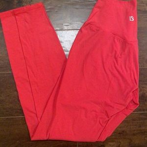 Buff bunny high waisted leggings. Size small. Great condition